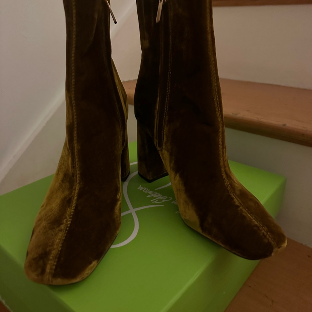 Sam Elderman in original box never worn